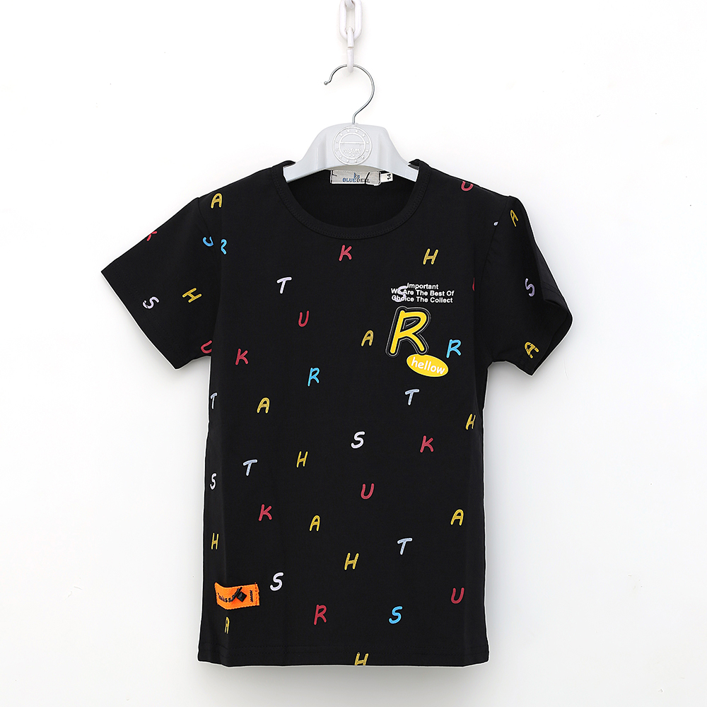Fashionable Black Tees: Kids' New Favorites